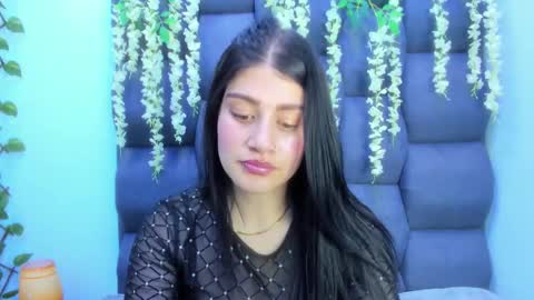 samarhamiller_ online show from October 21, 3:27 pm