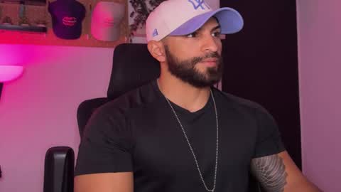 Sam Dornan online show from March 28, 1:18 am