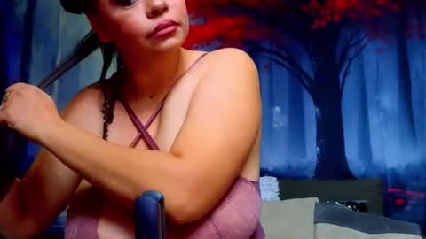     online show from January 7, 8:14 pm