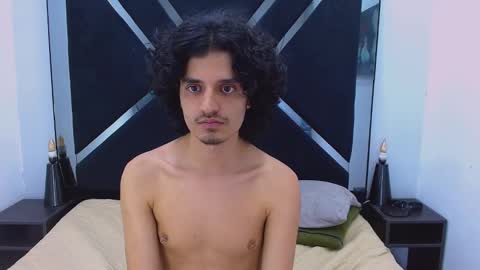 samisaturno online show from February 25, 10:57 pm