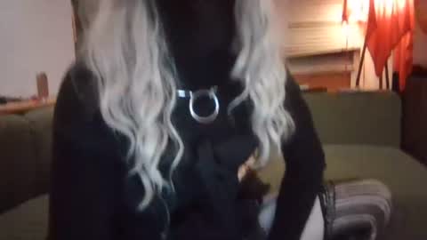 sammi_t online show from July 19, 5:48 pm