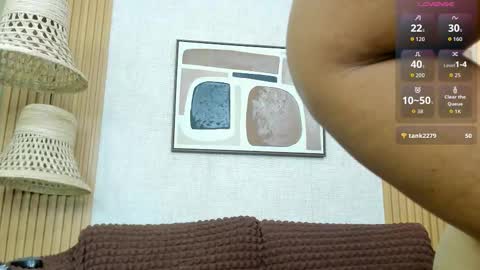 Snapshot of sammy_gray_ chatting on October 24, 1:01 pm Sammy online show from October 24, 1:01 pm