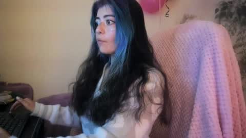   online show from January 8, 8:53 am