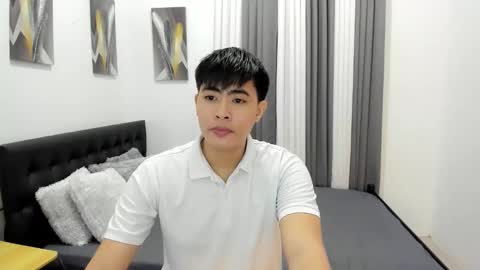 Sam online show from November 15, 12:51 pm