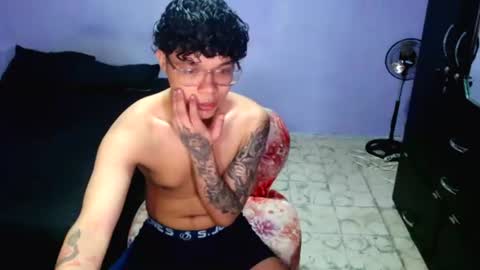 samuelmorax online show from June 15, 10:57 pm