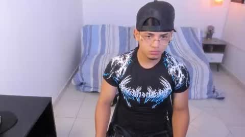 samxx_muscle online show from July 8, 12:52 pm
