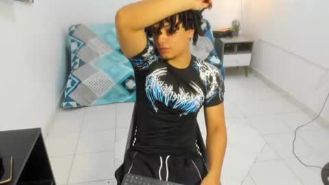 samxx_muscle online show from July 20, 1:46 pm