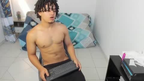 samxx_muscle online show from July 16, 3:15 pm