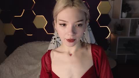 Sandy  online show from January 4, 12:59 am