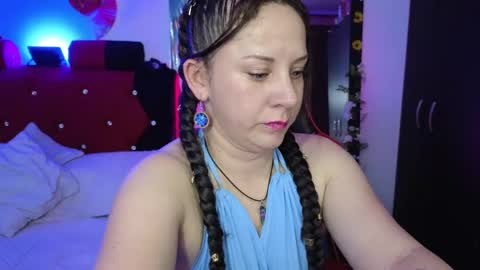 sandraossa online show from November 9, 7:16 pm