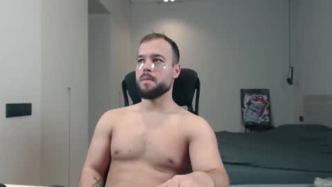 DeAlex online show from April 18, 10:50 am