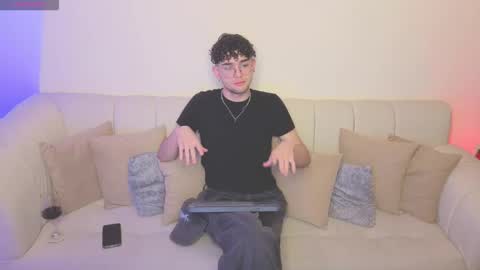 sandro_vitali online show from October 12, 10:11 pm