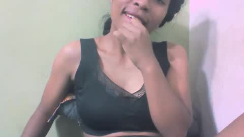 sandy735579 online show from February 9, 11:47 am