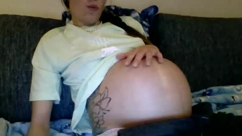 Sandy online show from December 5, 7:22 pm