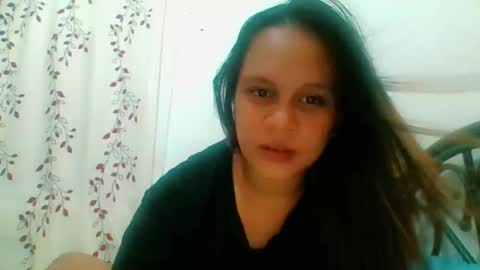 Snapshot of sangrealena4u chatting on October 1, 9:52 am sangrealena4u online show from October 1, 9:52 am