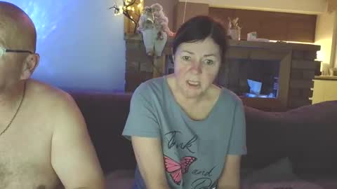 sanroom online show from December 3, 3:56 pm