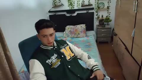 santi_ss online show from July 14, 12:47 am