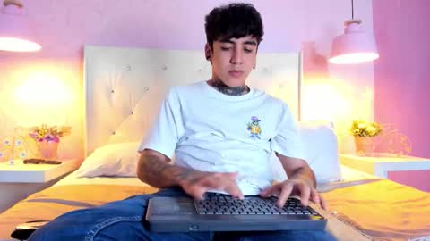 SantiAbader online show from November 27, 2:14 pm