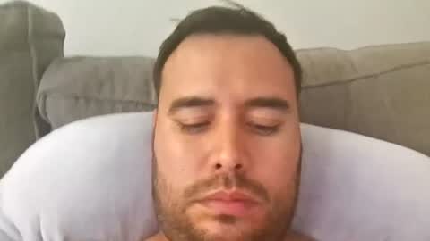 Thiago.... online show from August 1, 10:11 pm