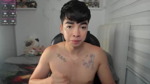 Mr. Santiago online show from March 10, 1:26 pm