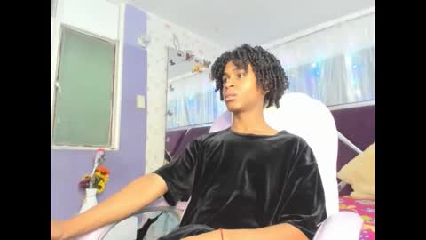 santy online show from January 13, 10:06 pm