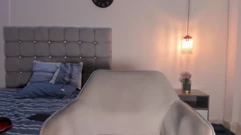 santy_stump online show from December 19, 11:44 pm