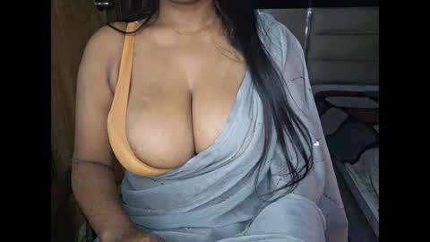 sanvi13 online show from January 11, 8:54 pm