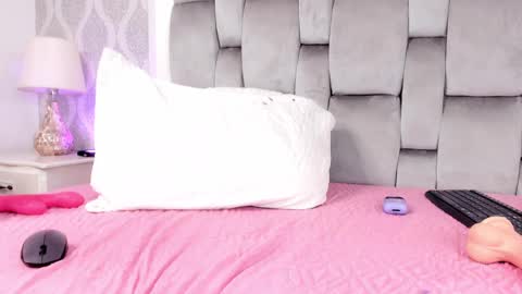 Sara online show from February 21, 6:40 am