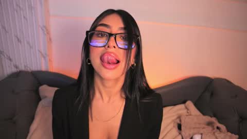 Sara  online show from October 16, 12:43 am