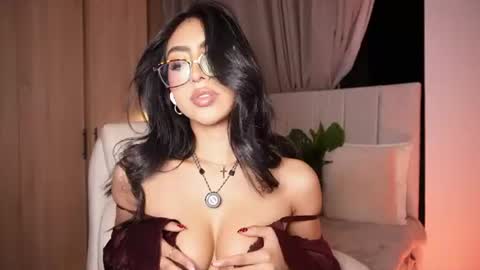 Sara  online show from July 25, 1:03 am