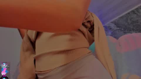 sara allenx online show from January 12, 1:40 pm