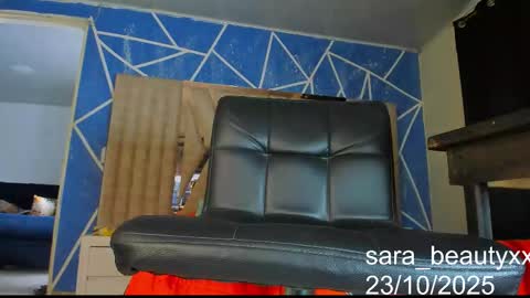 Snapshot of sara_beautyxx chatting on October 23, 7:04 pm I am Sofia GEMINIS online show from October 23, 7:04 pm