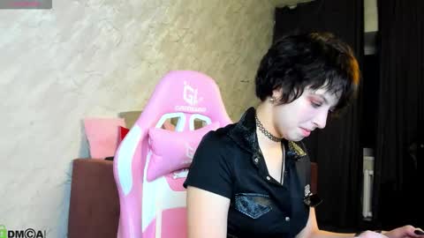 Snapshot of sara_frayy chatting on October 23, 1:07 am Sarah online show from October 23, 1:07 am