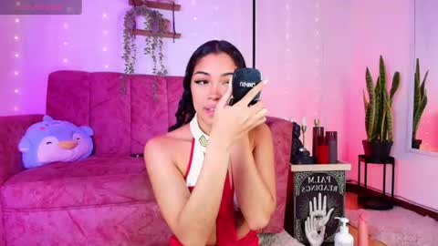 Sara Jhonson  online show from July 24, 11:35 pm