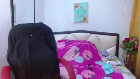 S A R A online show from October 7, 11:39 am