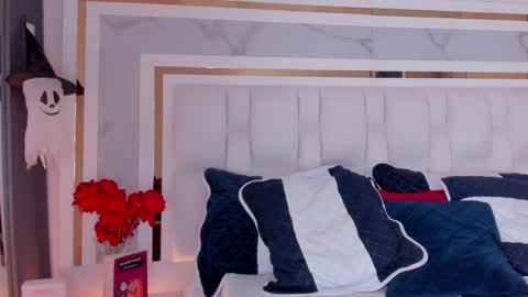 Snapshot of sara_mejia77 chatting on October 21, 3:00 am sara_mejia77 online show from October 21, 3:00 am
