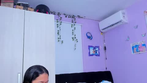 Snapshot of sara_mendez2_ chatting on September 19, 12:26 am Sara Mendez online show from September 19, 12:26 am