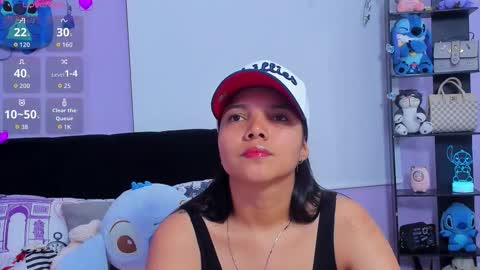 Snapshot of sara_mendez2_ chatting on September 20, 11:41 pm Sara Mendez online show from September 20, 11:41 pm