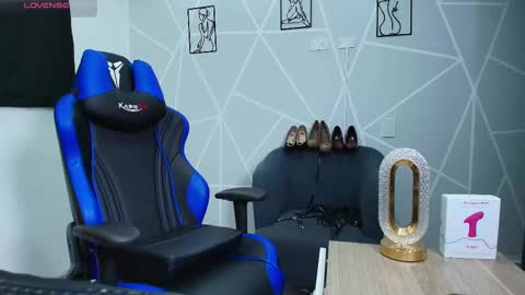 Sara online show from February 26, 12:05 pm