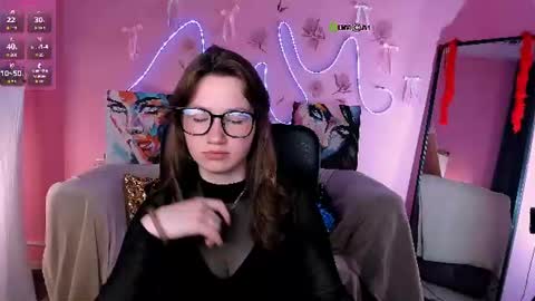 Sara online show from June 9, 1:39 am