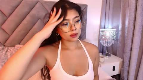 sara_owens7 online show from February 21, 6:27 am