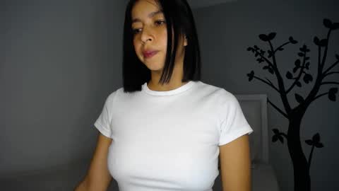 Sara online show from November 18, 1:30 am