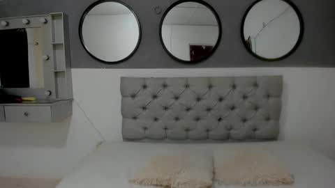 sara_valentina2 online show from January 10, 3:48 pm