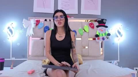 sara online show from December 4, 3:17 am