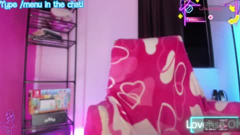 SaraAvila  online show from June 15, 4:15 am
