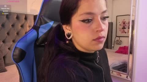 Sara online show from April 6, 12:50 pm