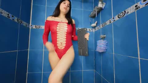 saracony online show from June 11, 2:11 am