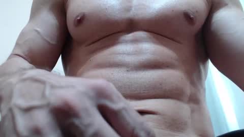 saradorj92 online show from October 7, 12:45 pm