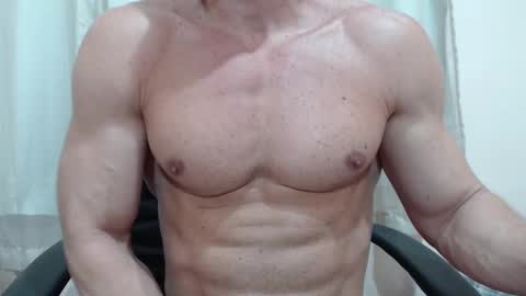 saradorj92 online show from September 27, 2:31 am