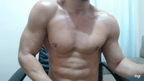 saradorj92 online show from February 9, 6:54 am